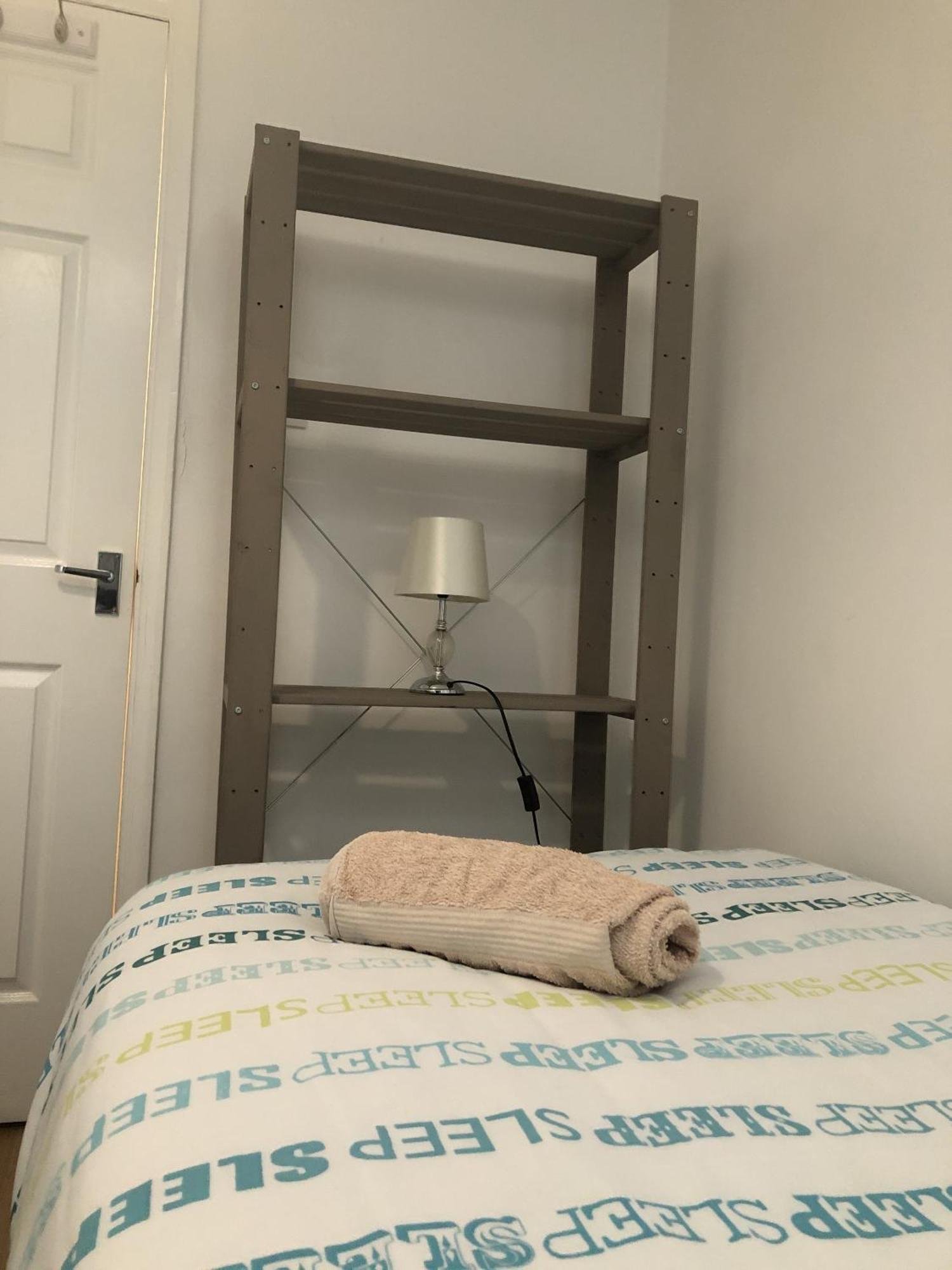 Apple House Guesthouse Heathrow Airport Hillingdon Pokój zdjęcie